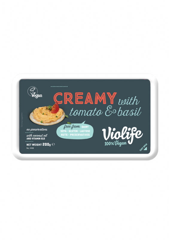 crema vegana sabor queso con tomate y albahaca