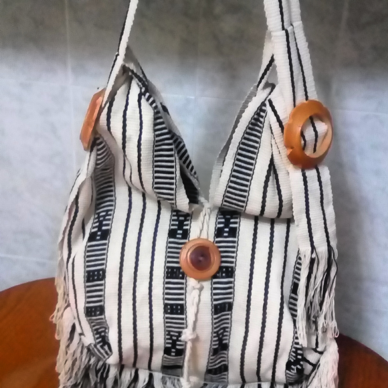 bolso artesanal eco blanco 100% hecho  a mano , grande